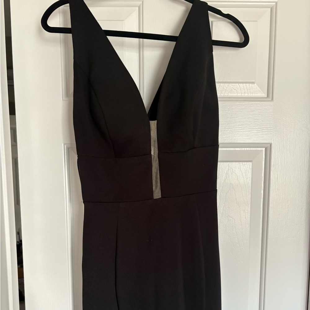 Elegant Black Sleeveless Dress